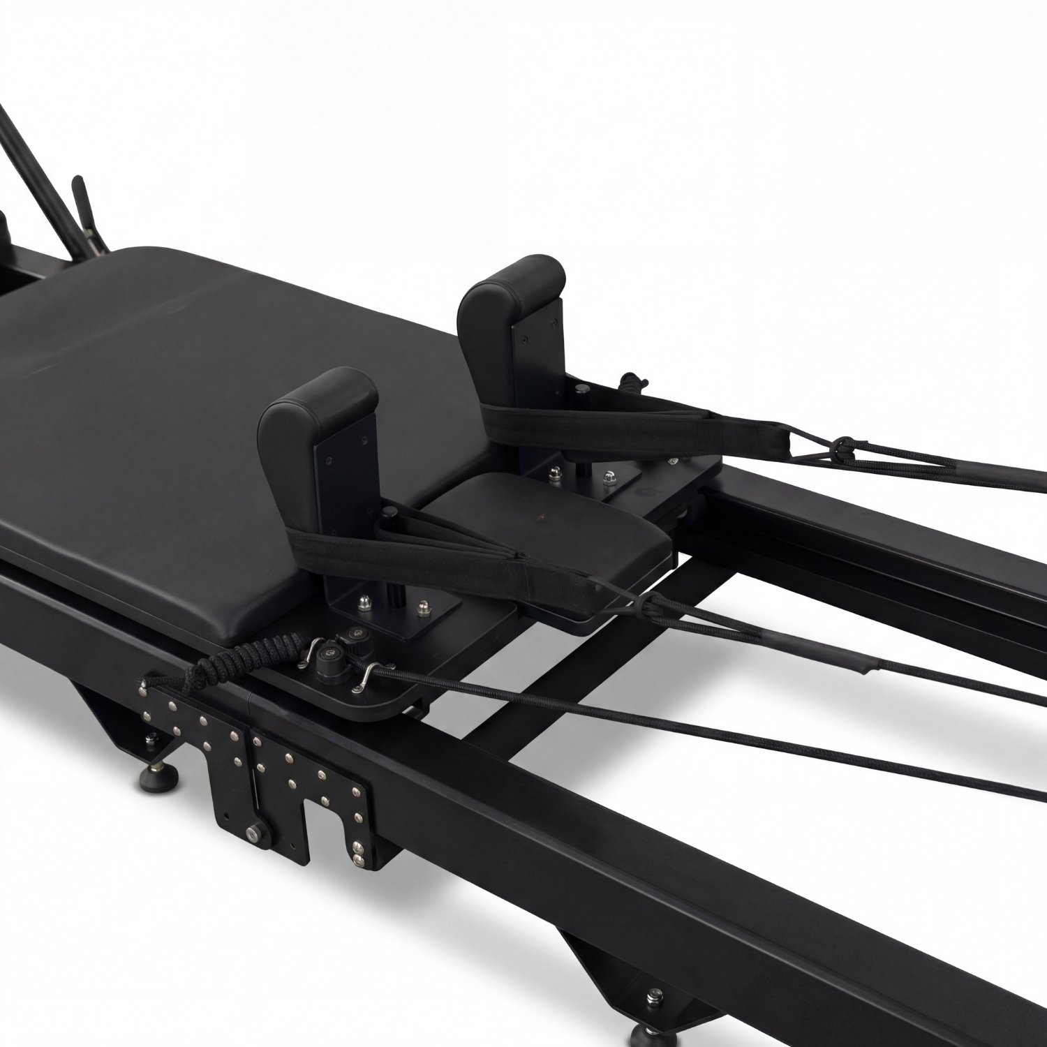 <span class="tsk-title-main">AluFold Reformer</span><br><span class="tsk-product-subtitle" style="display:block;font-size:0.7em;color:#777;font-weight:400;">Foldable aluminium Pilates reformer</span>